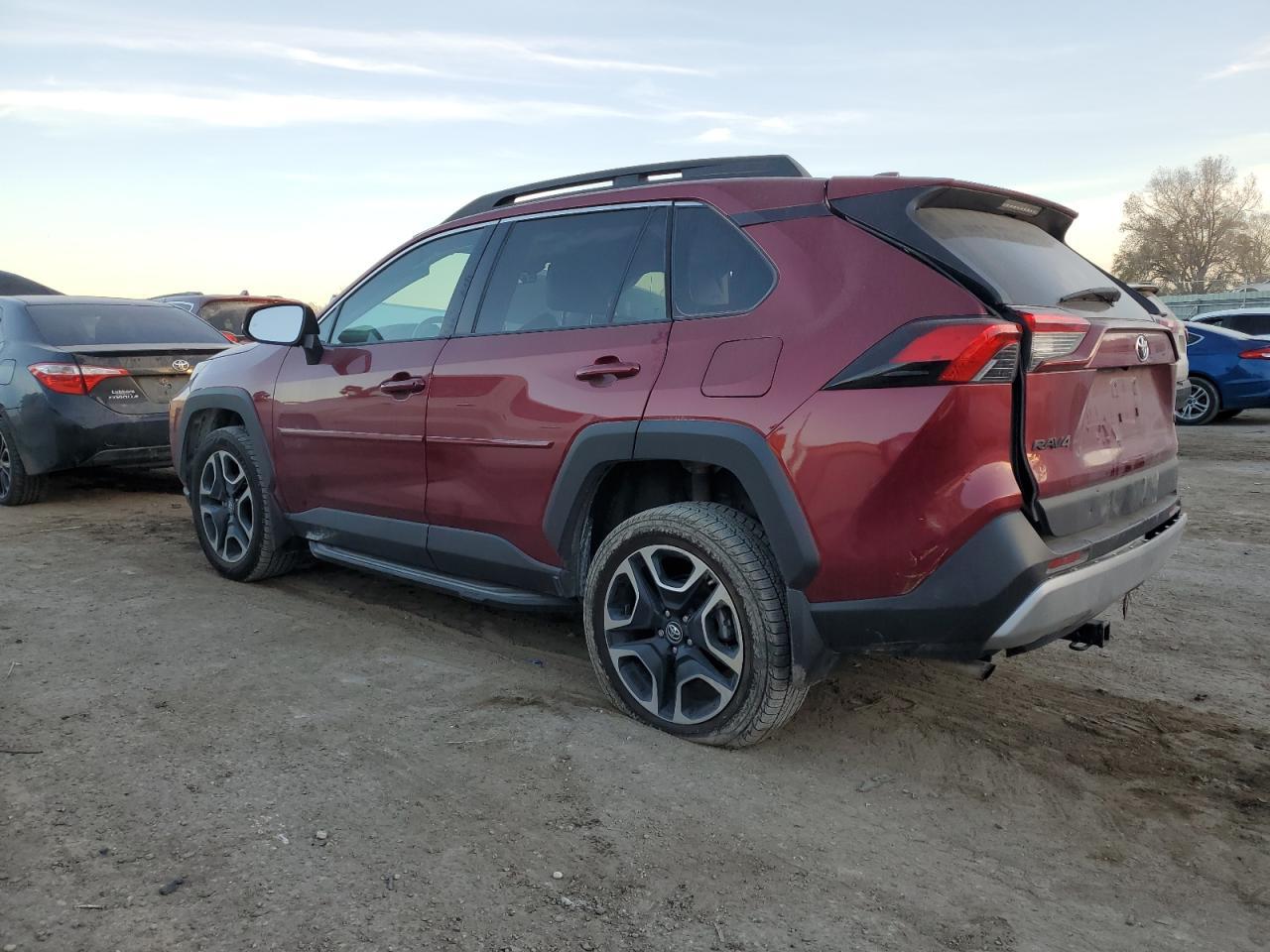 2019 TOYOTA RAV4