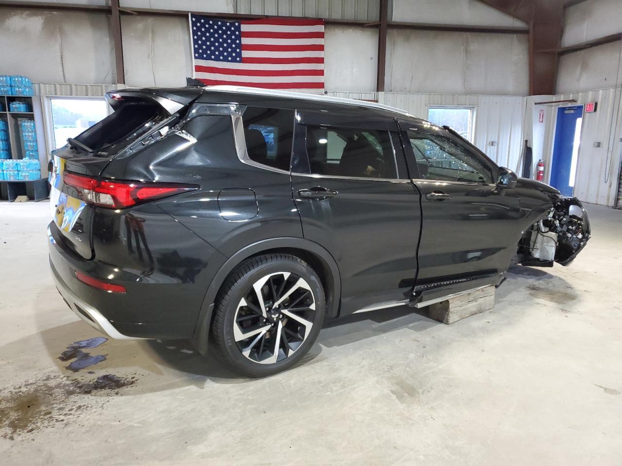 2022 MITSUBISHI outlander