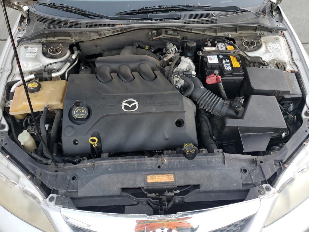 2005 MAZDA 6