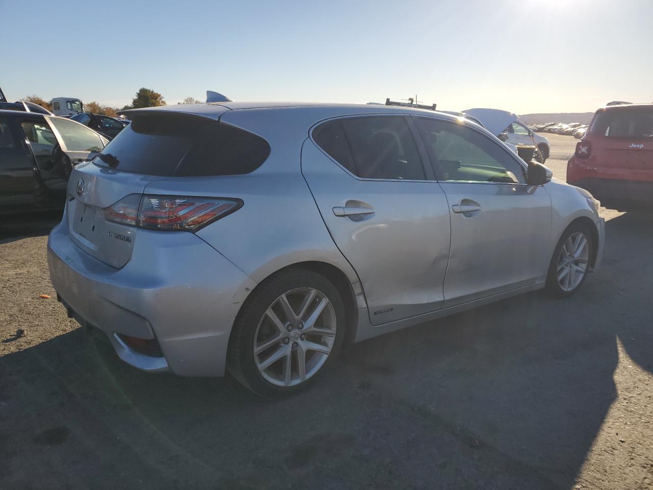 2015 LEXUS CT 200