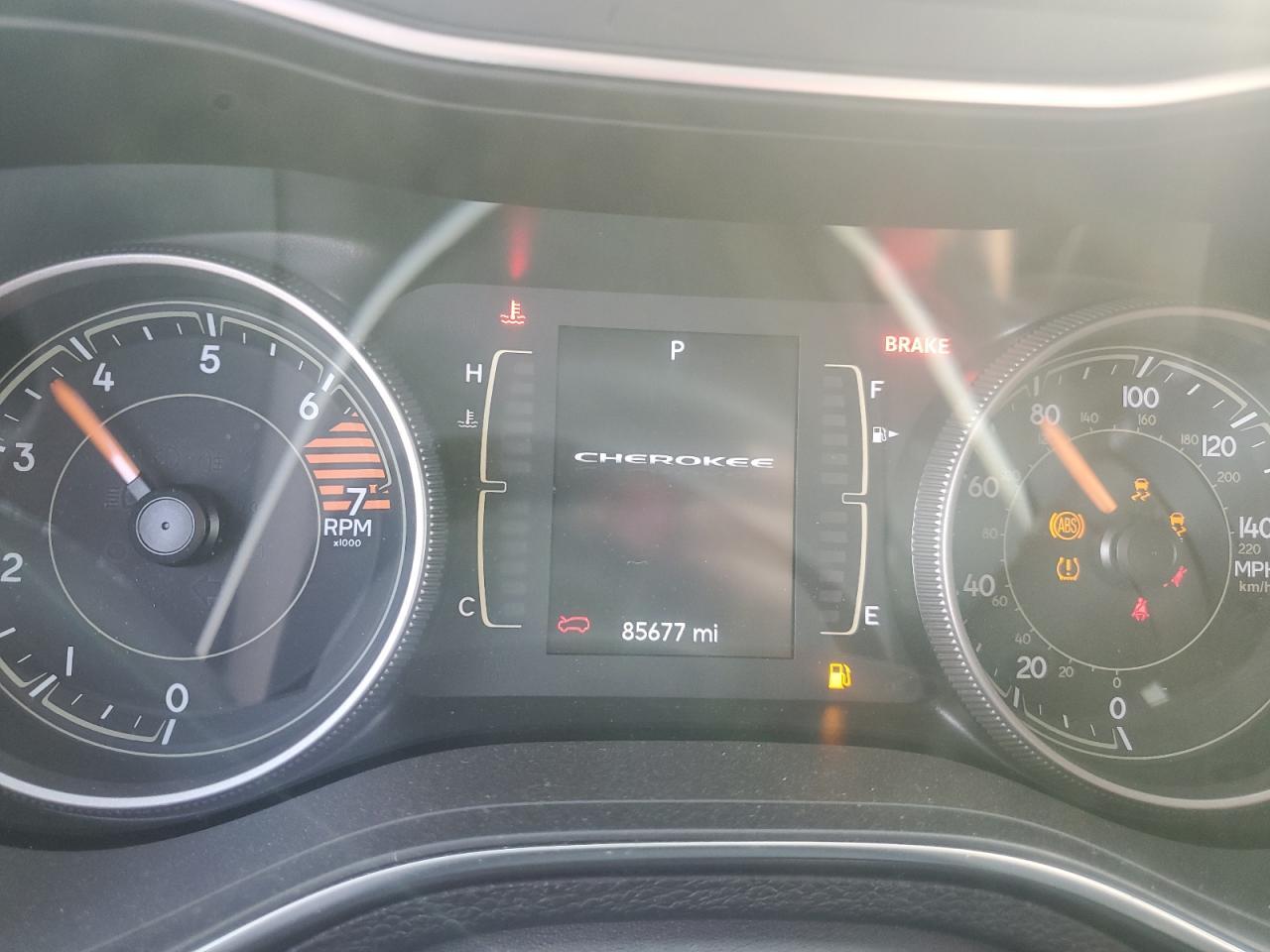 2019 JEEP CHEROKEE