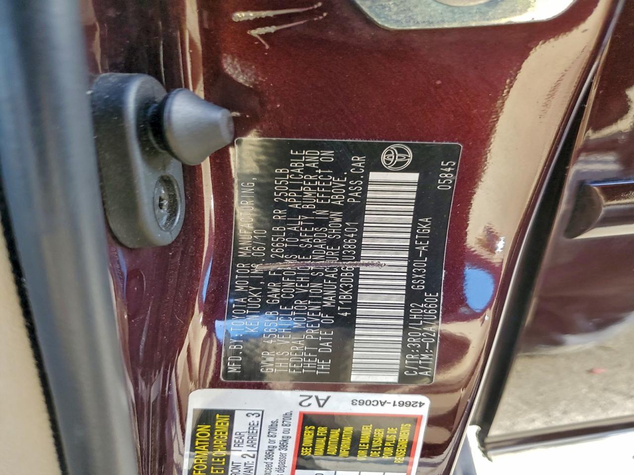 2011 TOYOTA Avalon