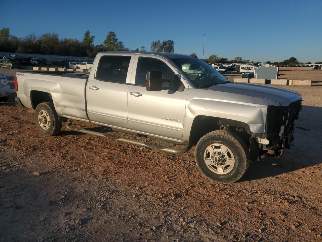 2015 CHEVROLET Silverado 2500