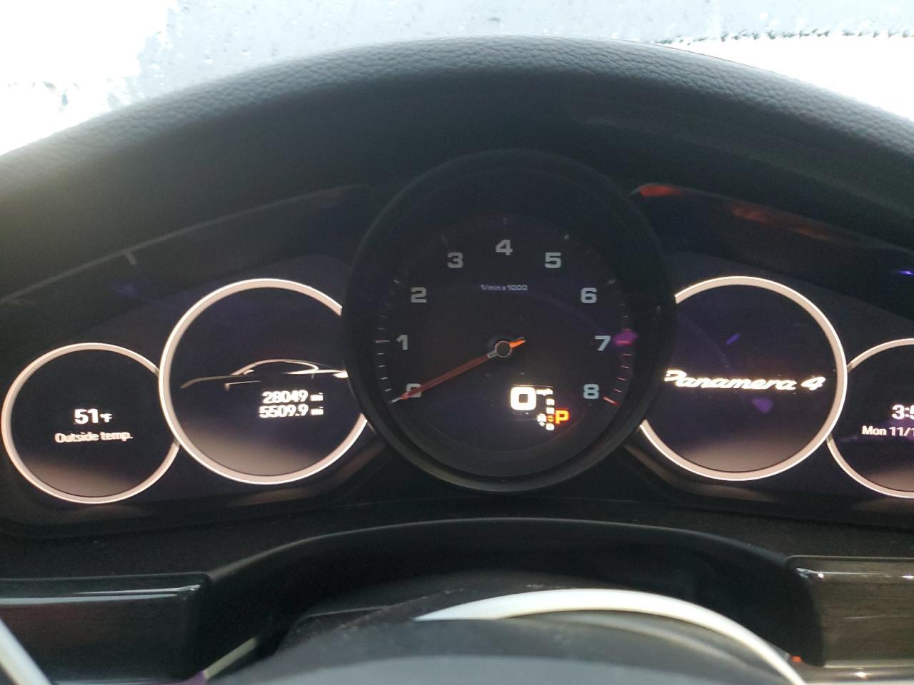 2023 PORSCHE Panamera
