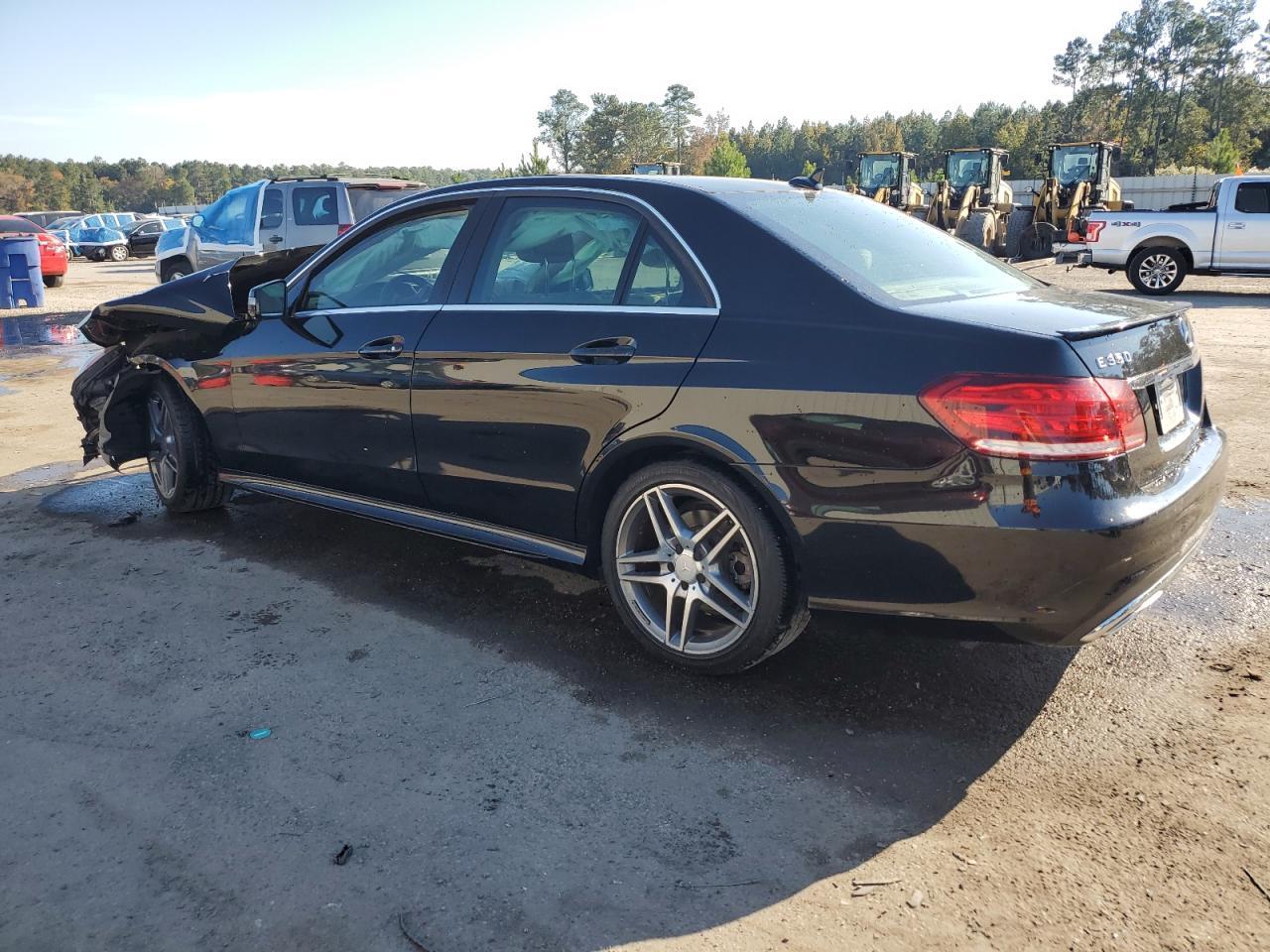 2014 MERCEDES-BENZ E-Class