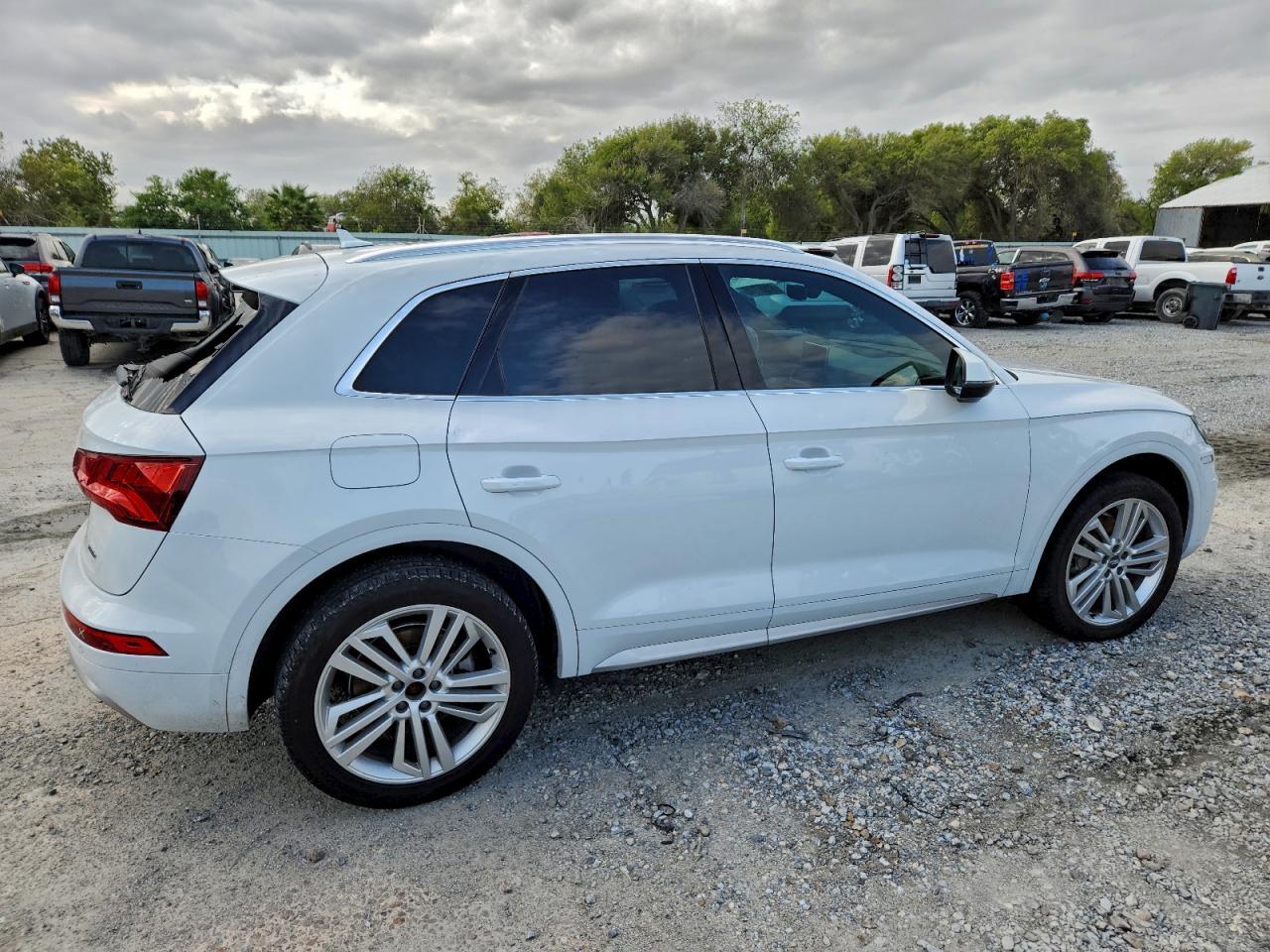 2019 AUDI Q5