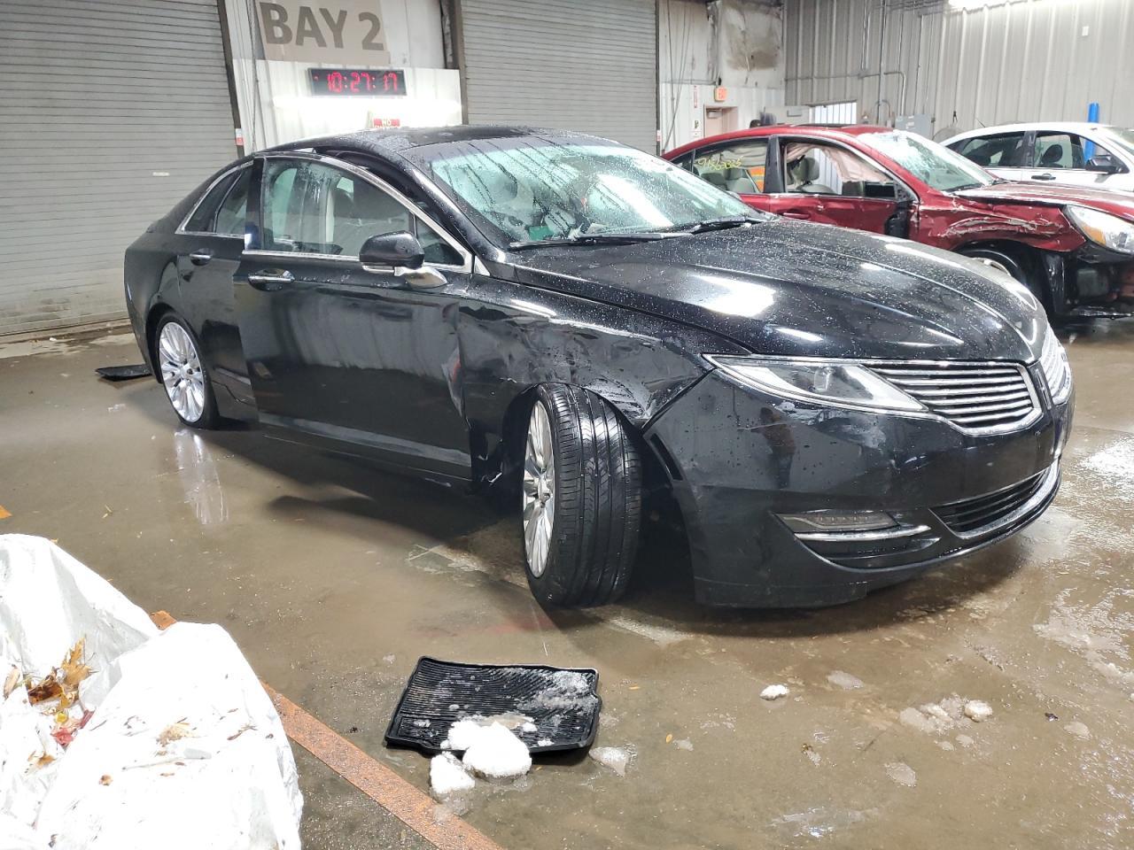 2016 LINCOLN MKZ