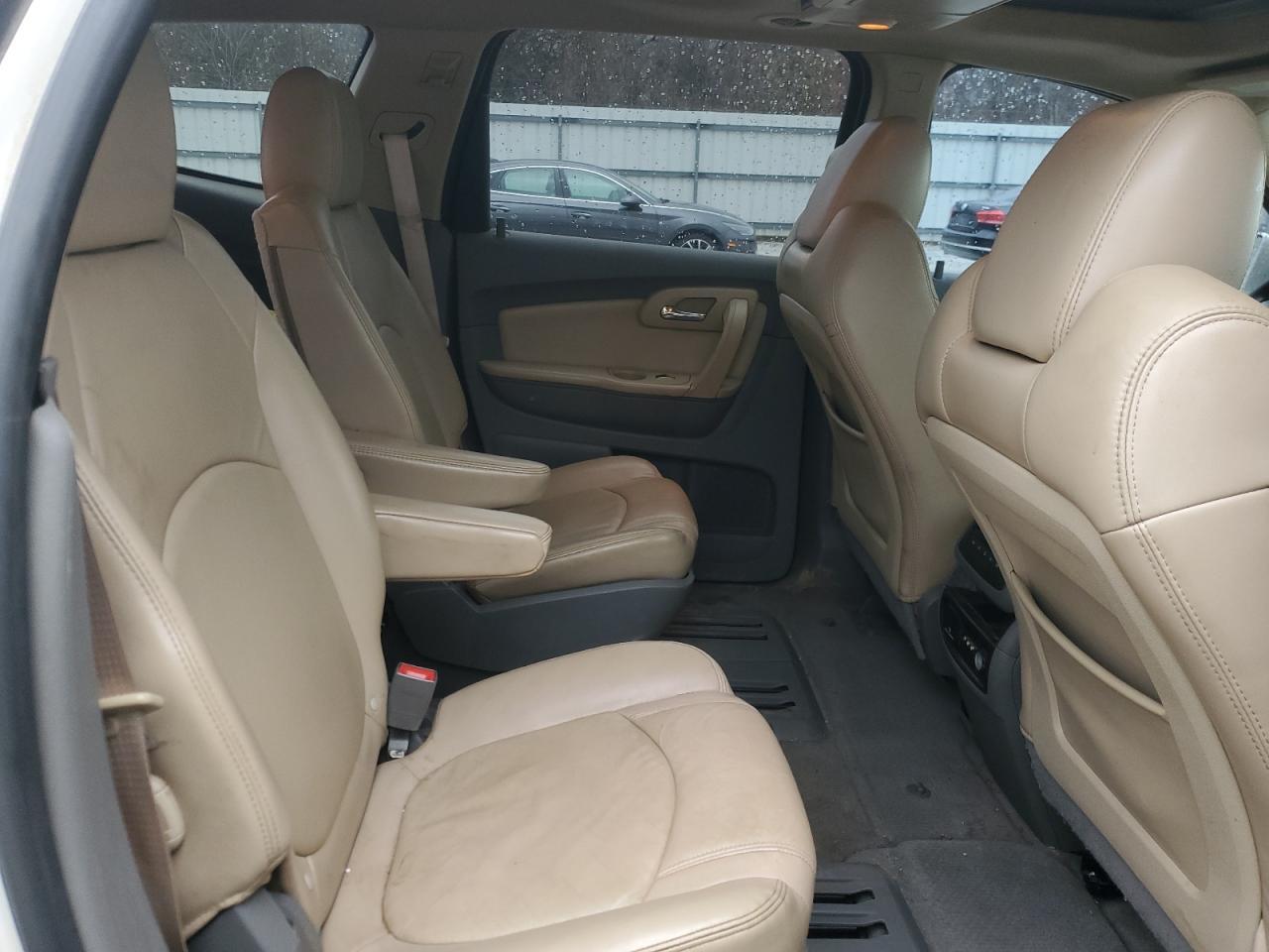 2011 CHEVROLET TRAVERSE