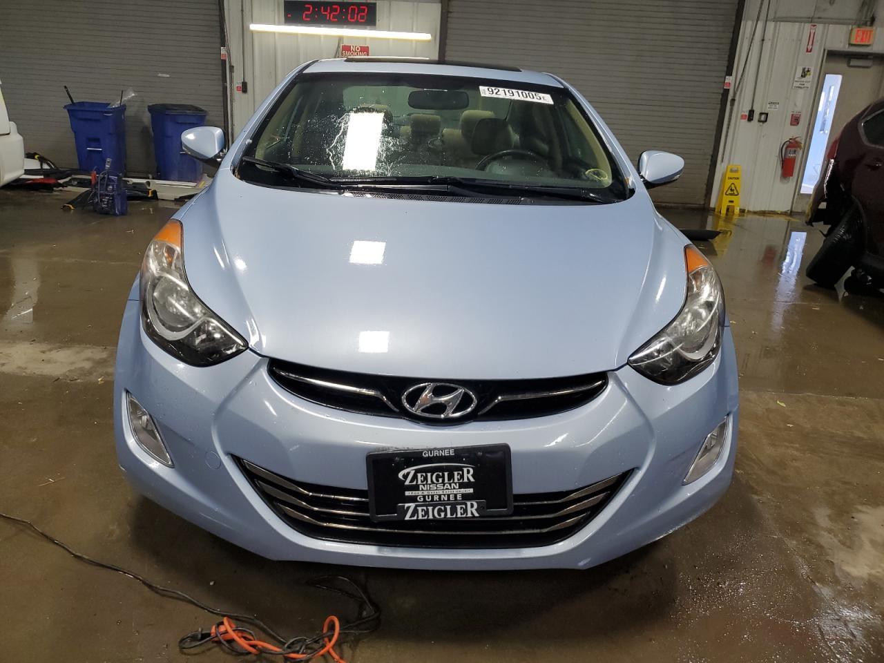 2012 HYUNDAI ELANTRA