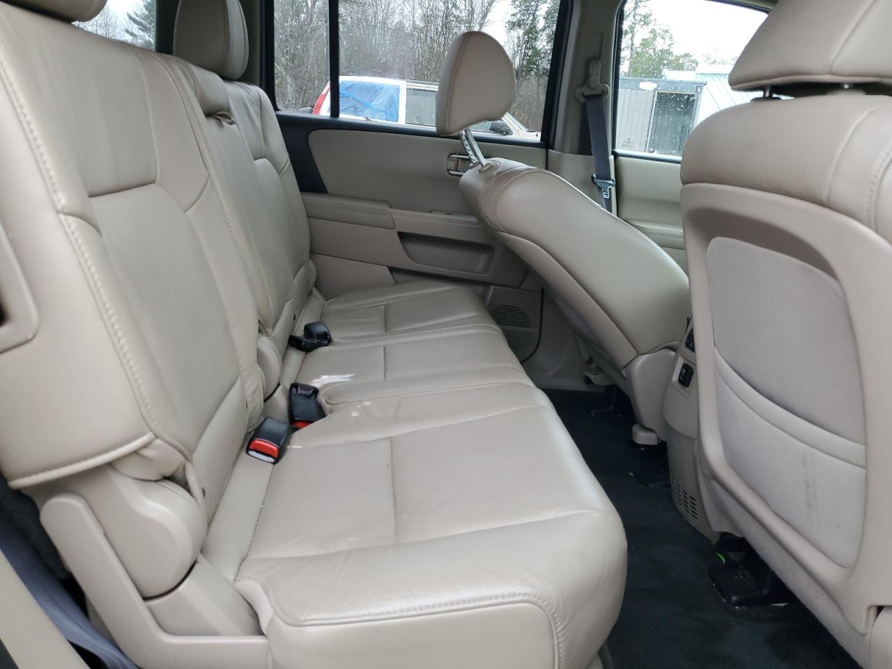 2015 HONDA PILOT