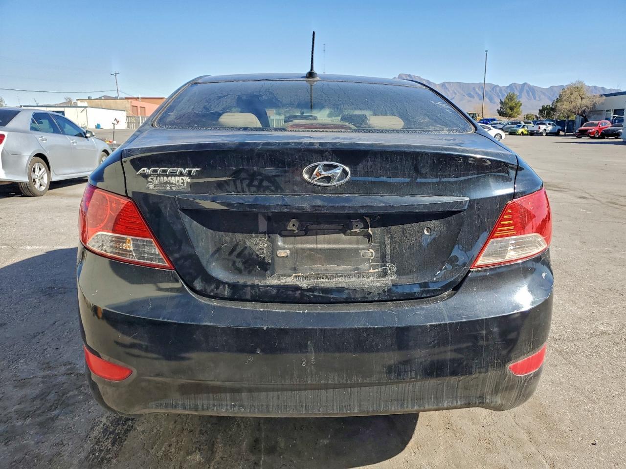 2012 HYUNDAI ACCENT
