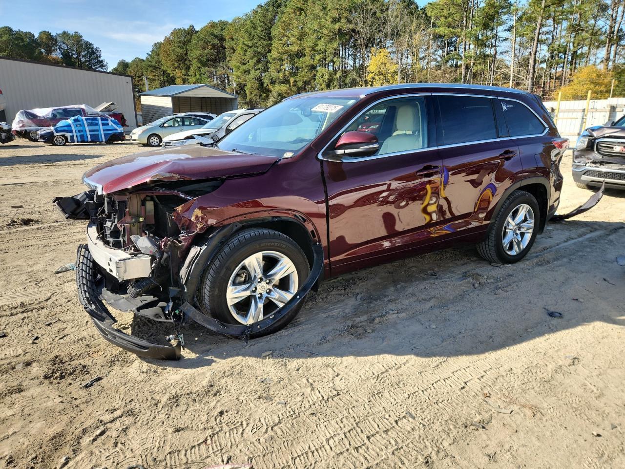 2015 TOYOTA HIGHLANDER