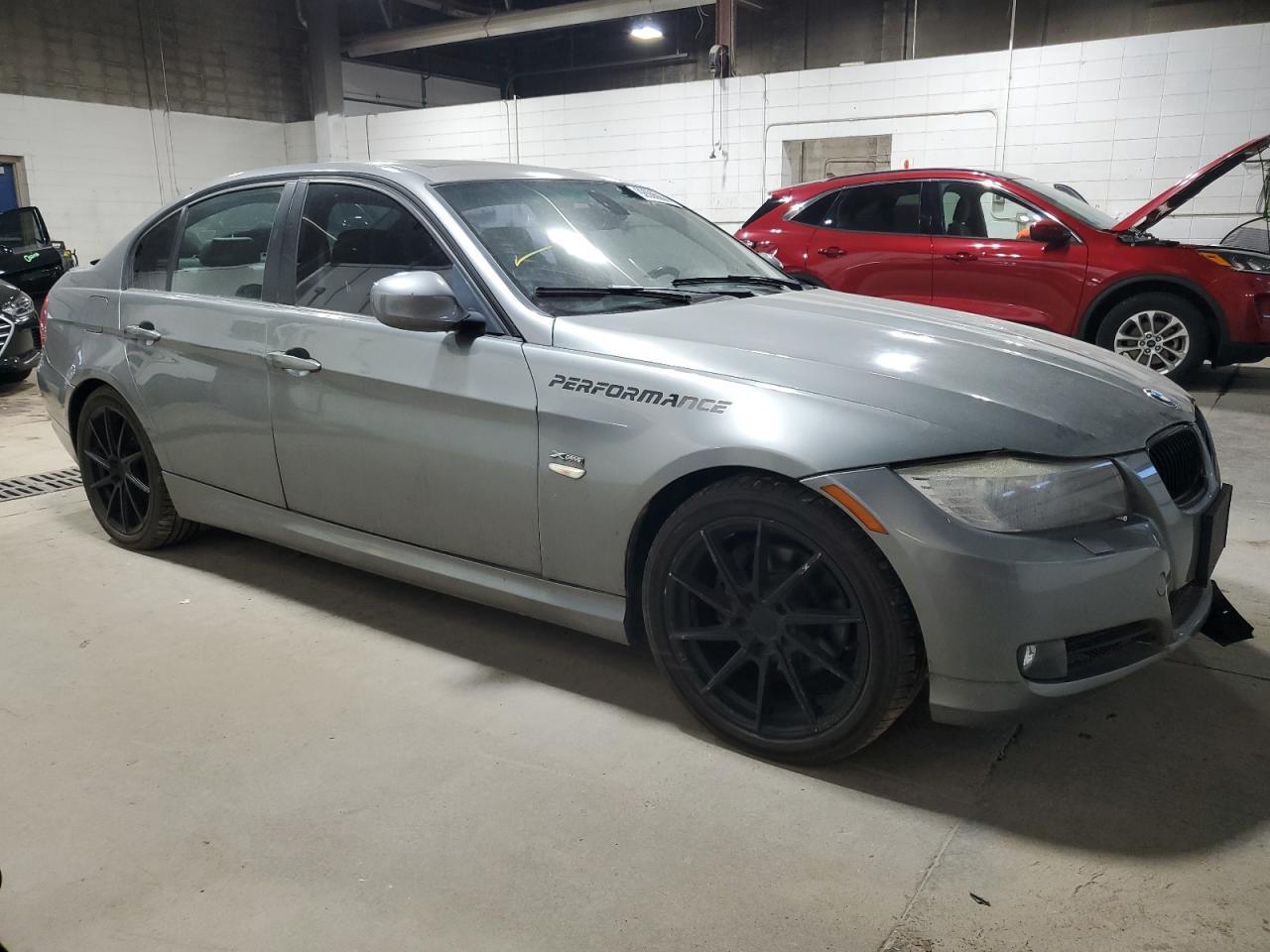 2011 BMW 3 SERIES