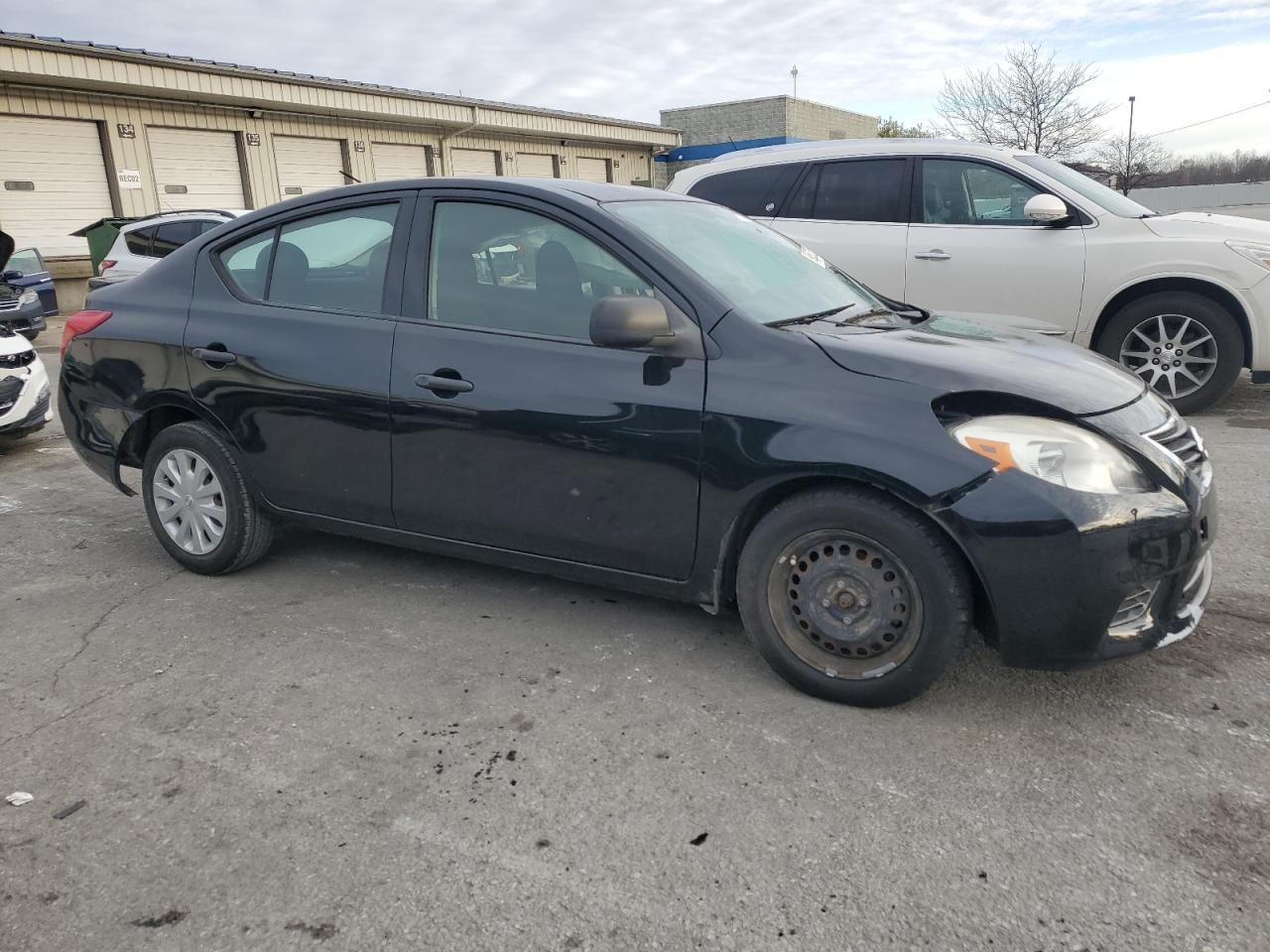 2014 NISSAN VERSA