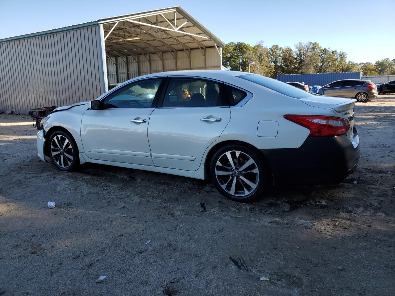 2016 NISSAN ALTIMA