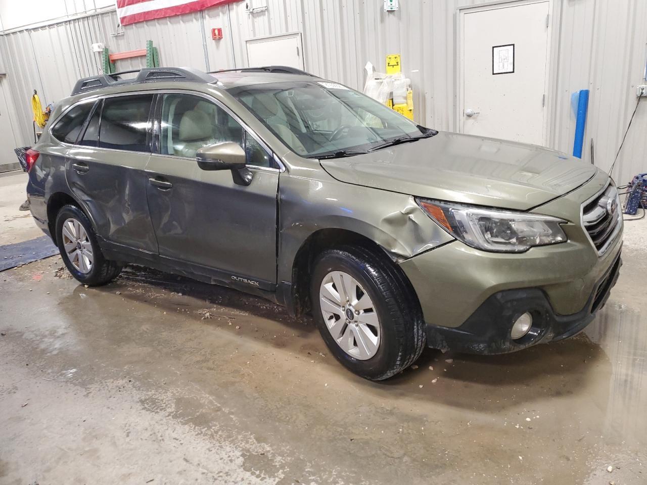 2019 SUBARU Outback