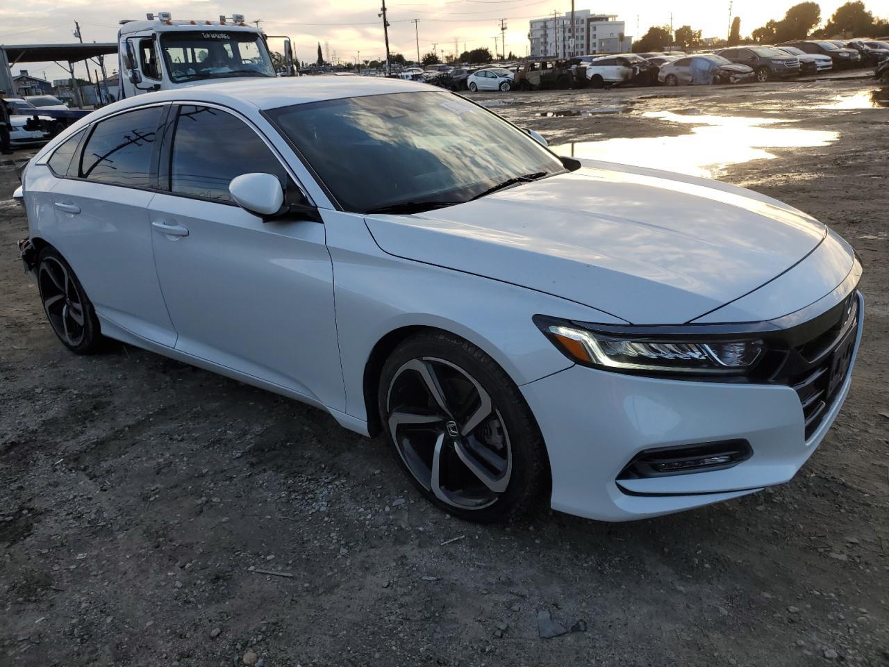 2018 HONDA ACCORD