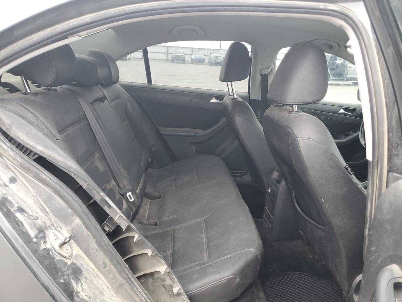 2012 VOLKSWAGEN JETTA