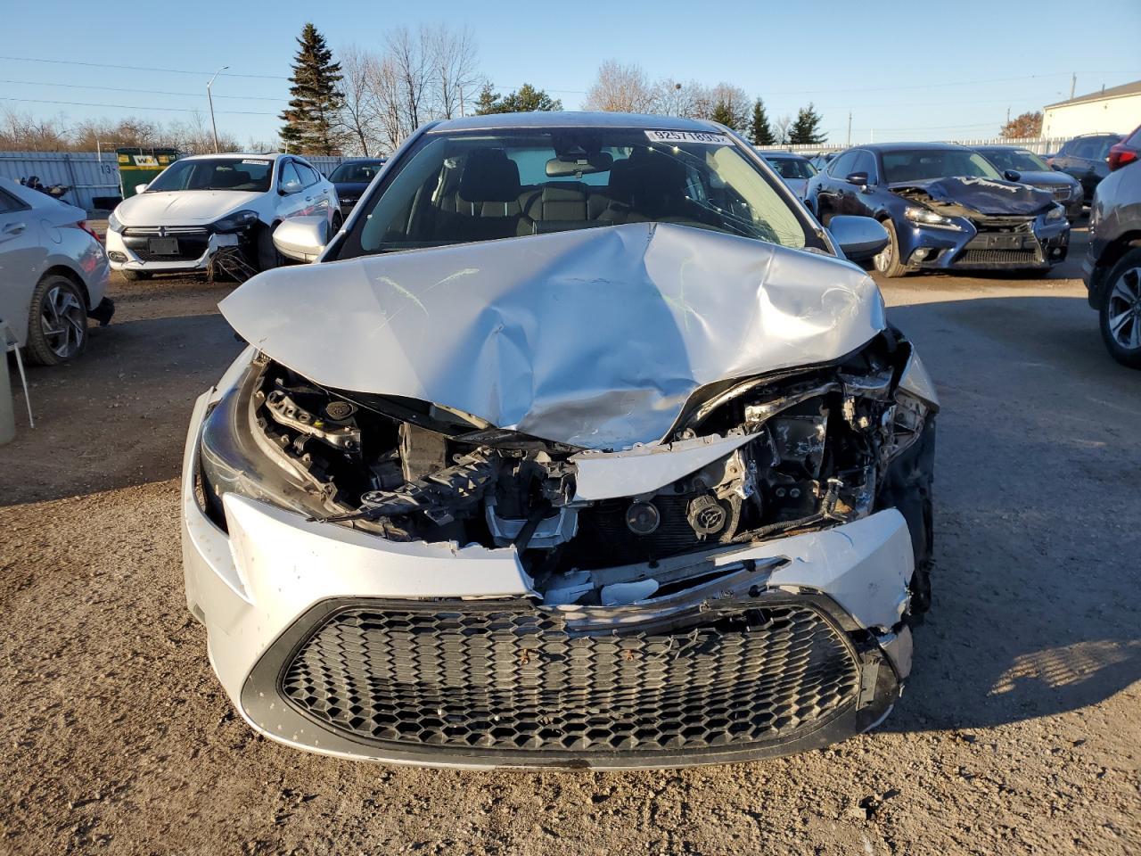 2021 TOYOTA COROLLA