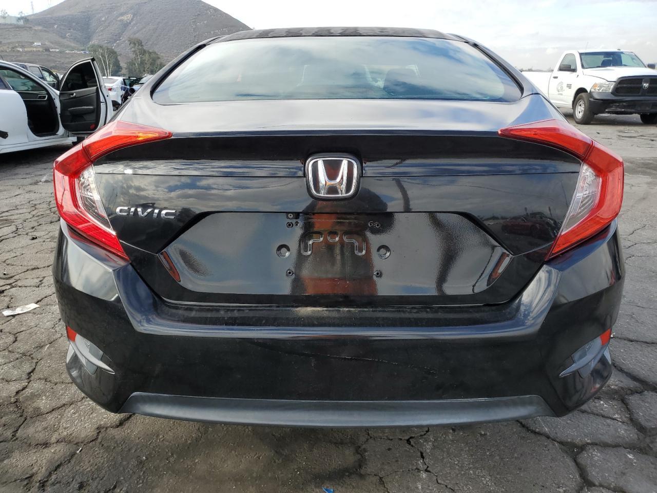 2016 HONDA CIVIC