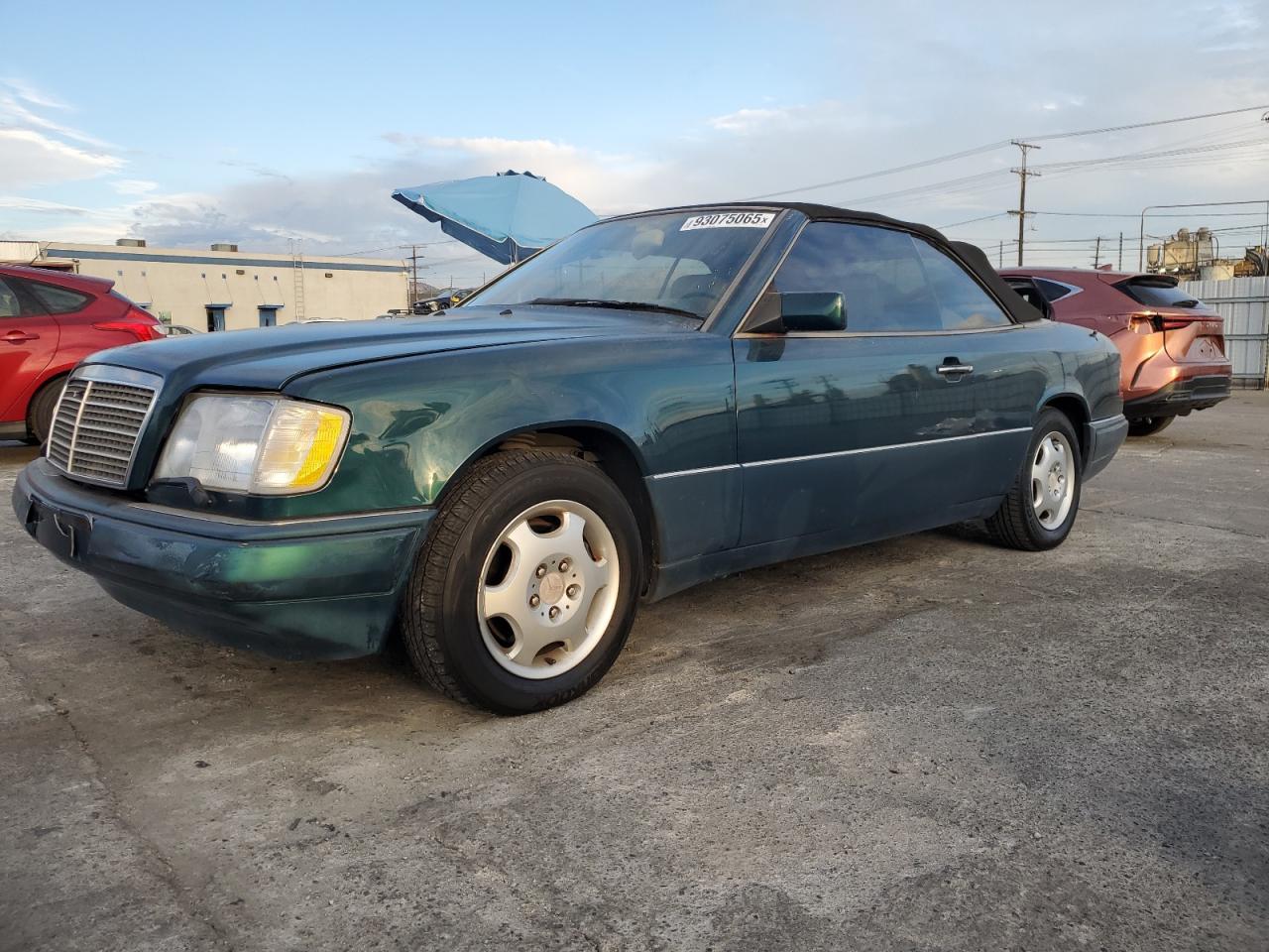 1995 MERCEDES-BENZ E-Class