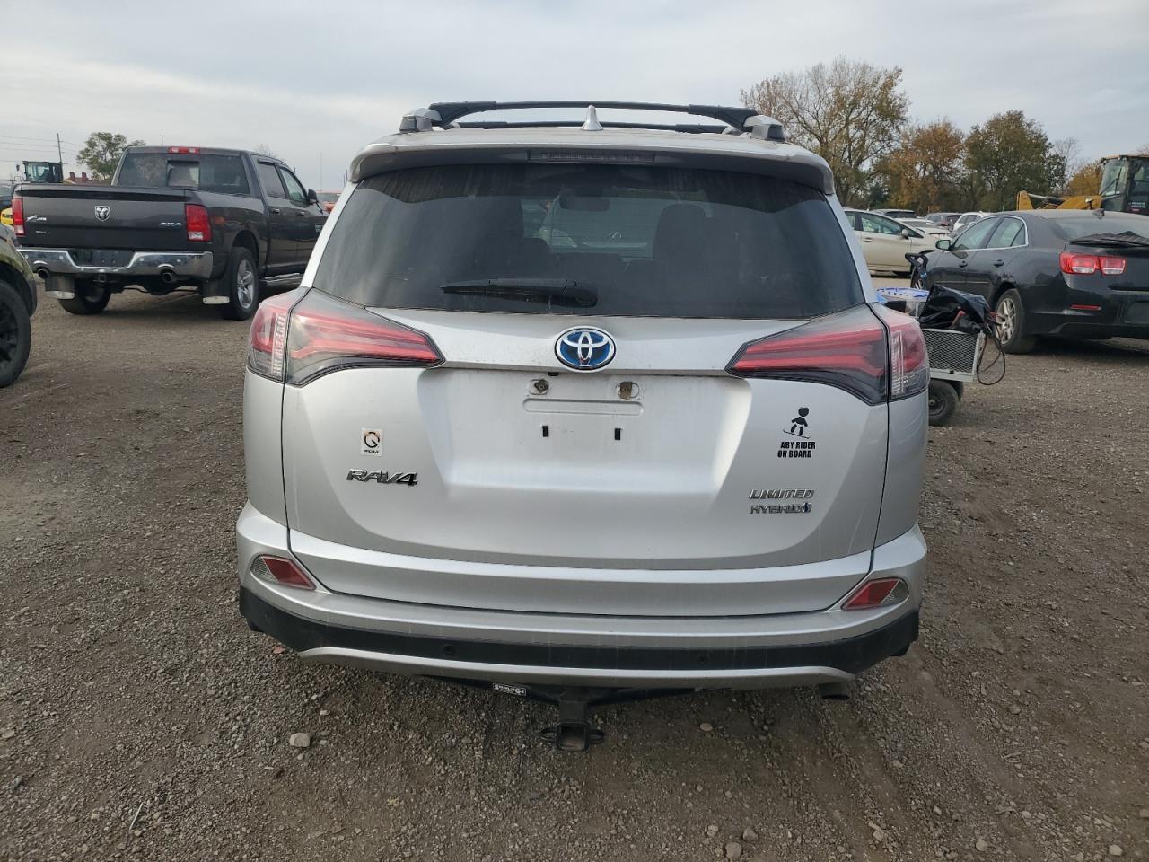 2016 TOYOTA RAV4