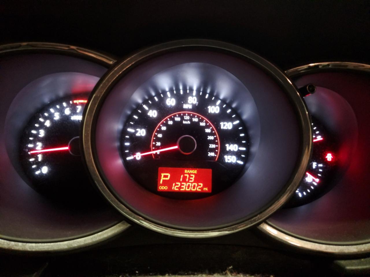 2011 KIA SORENTO
