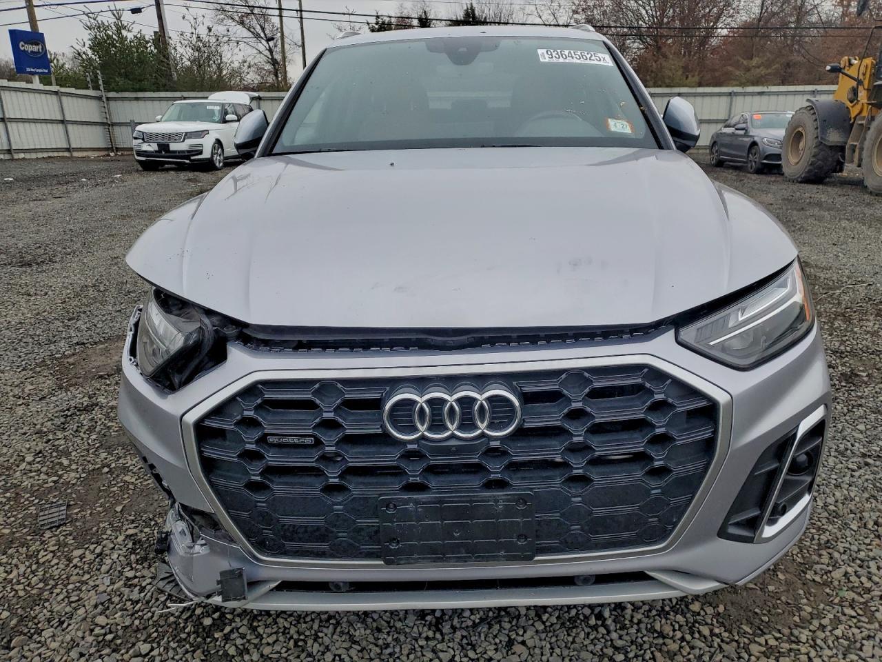 2022 AUDI Q5