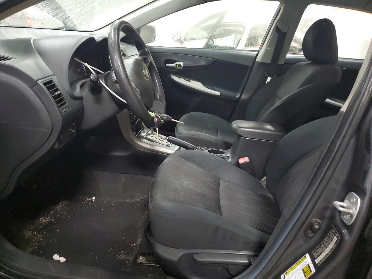 2011 TOYOTA COROLLA