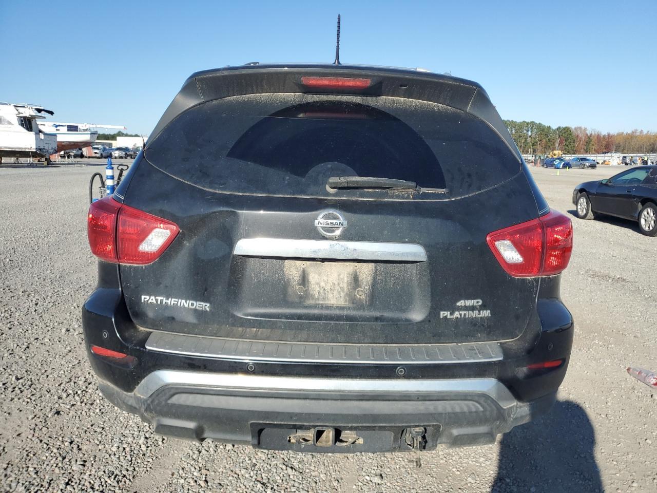 2018 NISSAN PATHFINDER