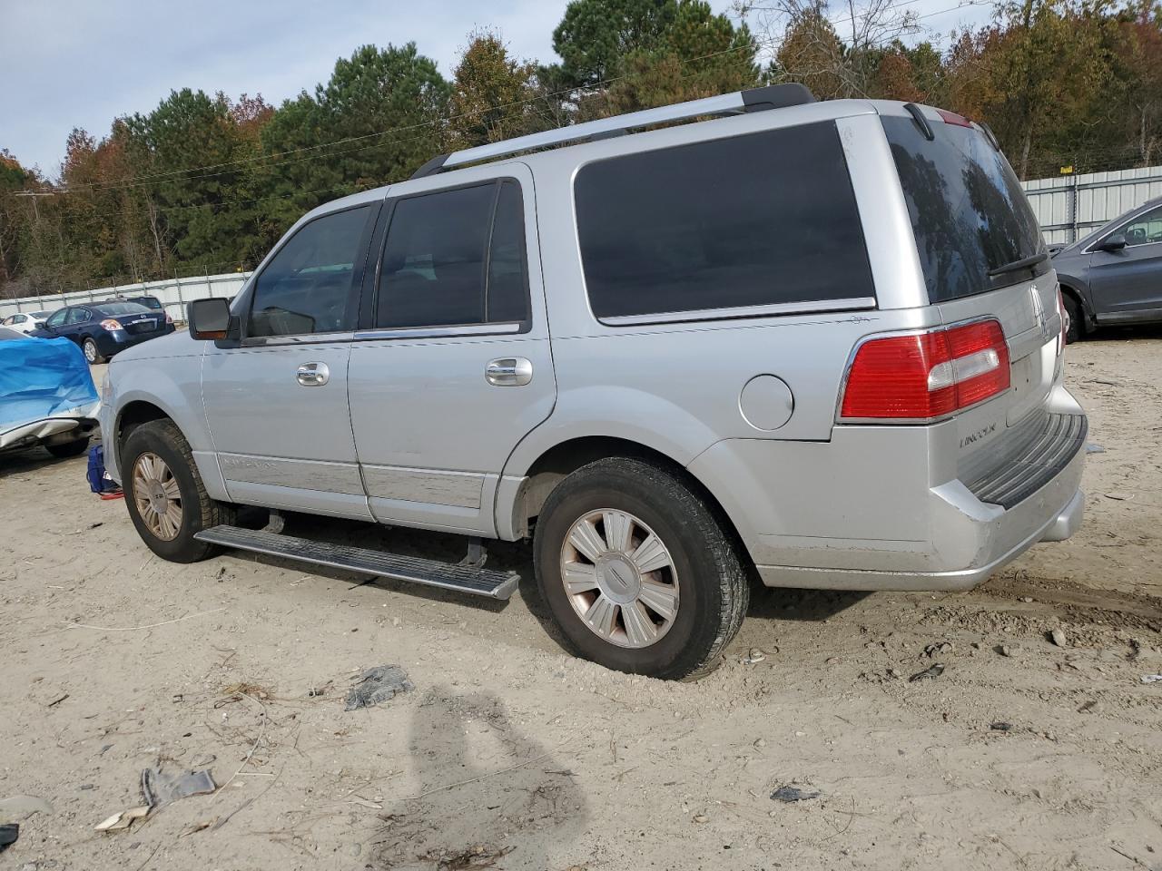 2010 LINCOLN Navigator