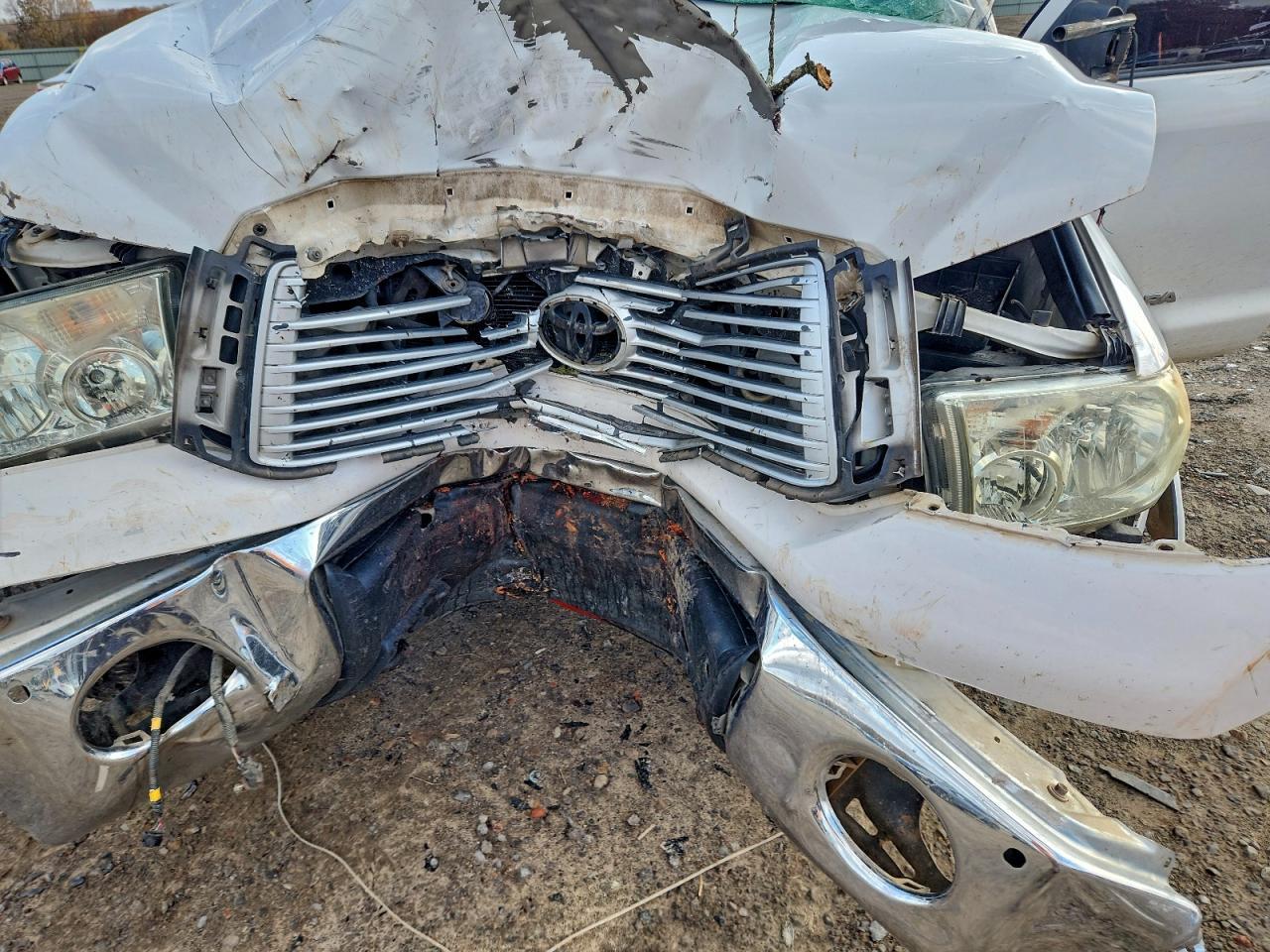 2012 TOYOTA TUNDRA