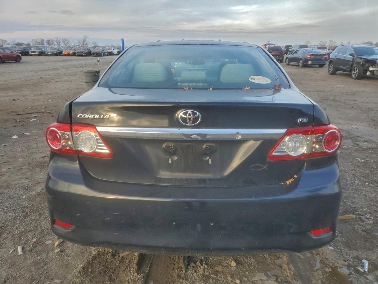 2013 TOYOTA COROLLA