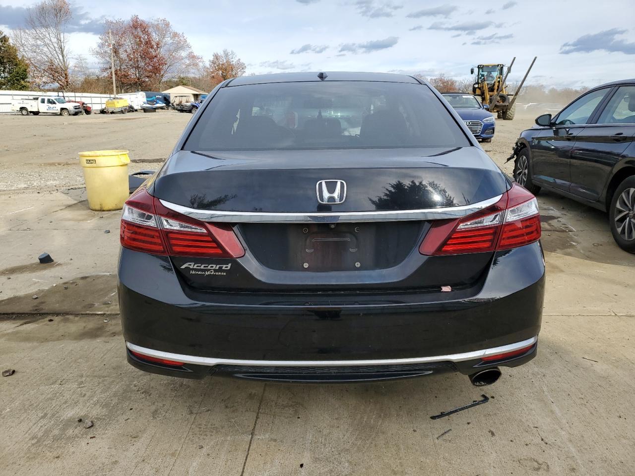2016 HONDA ACCORD