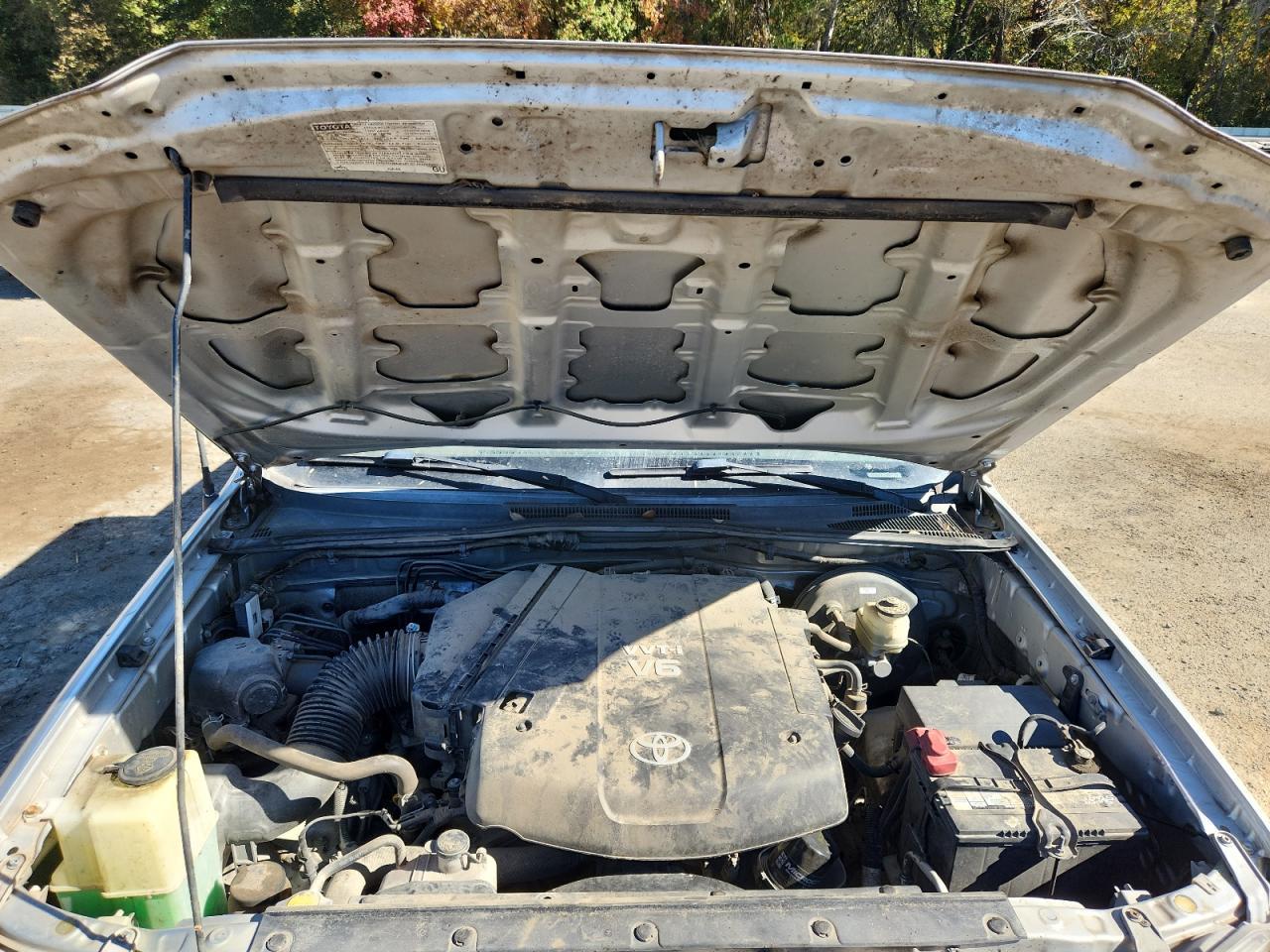 2012 TOYOTA TACOMA
