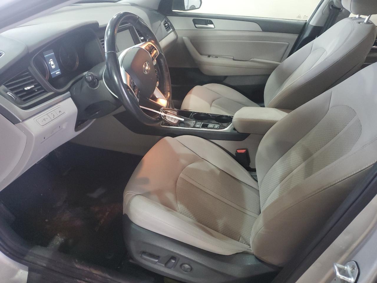 2019 HYUNDAI SONATA