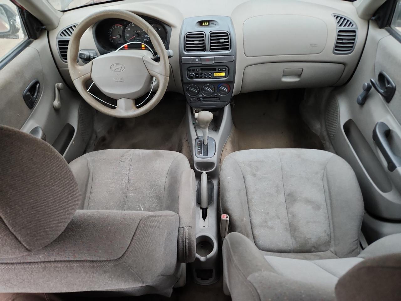 2000 HYUNDAI ACCENT