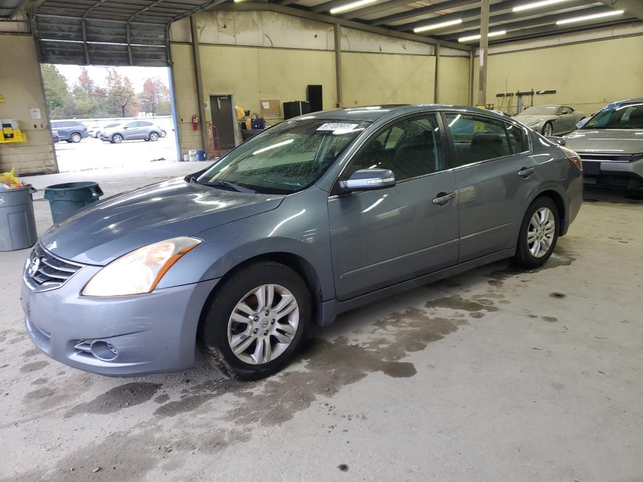 2010 NISSAN ALTIMA