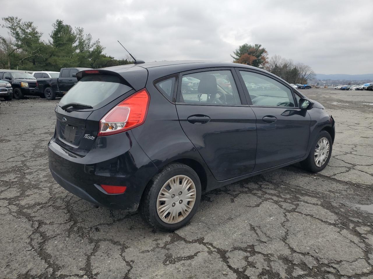 2018 FORD Fiesta