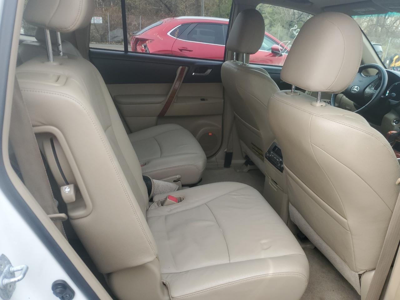 2009 TOYOTA HIGHLANDER