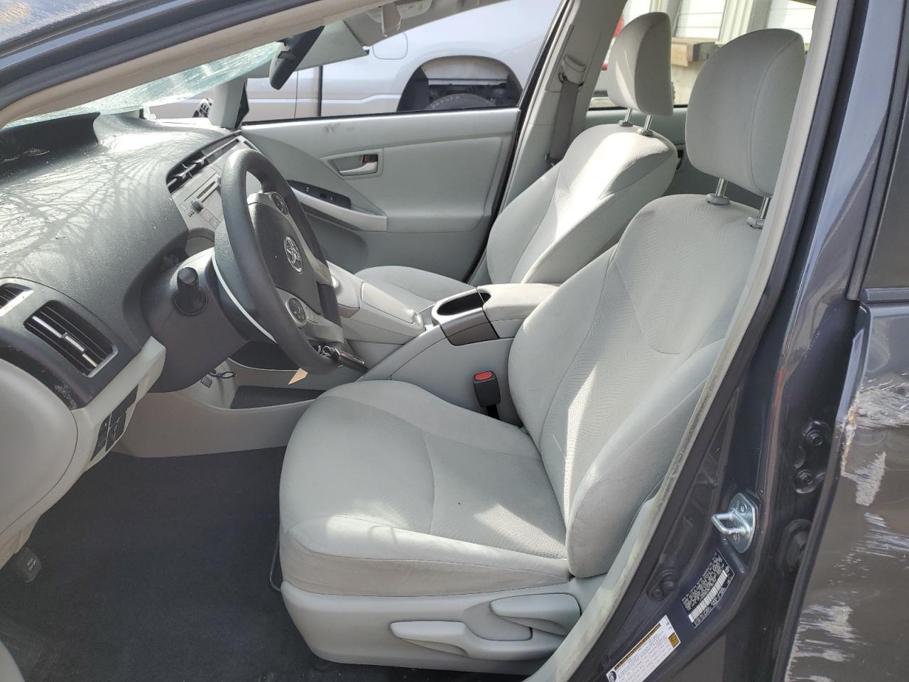 2014 TOYOTA PRIUS