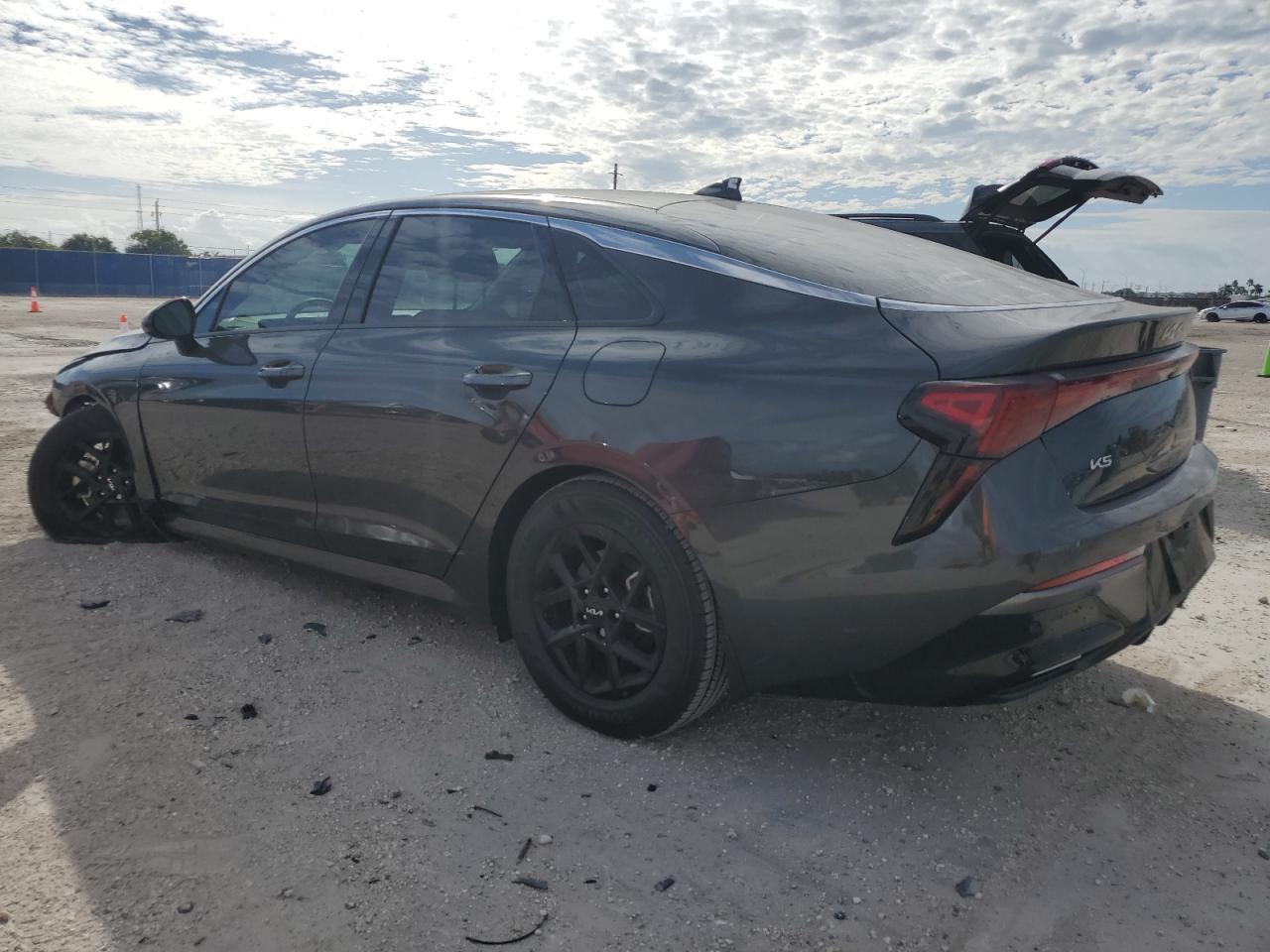 2025 KIA K5
