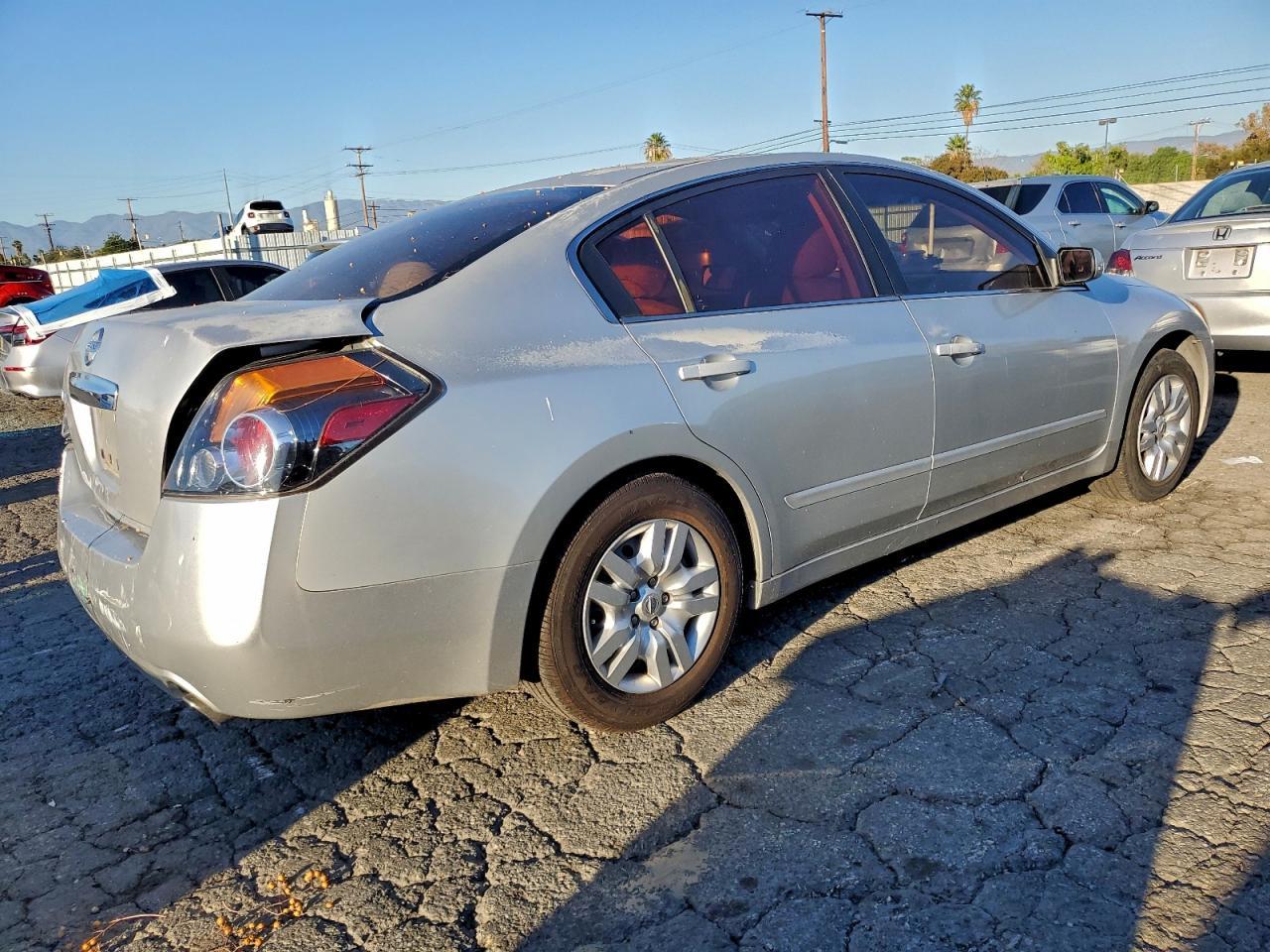 2011 NISSAN ALTIMA