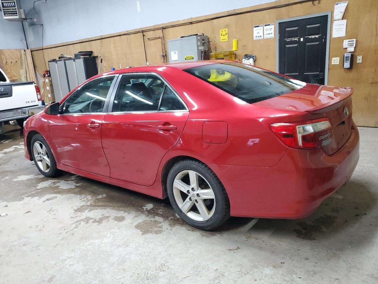 2012 TOYOTA CAMRY