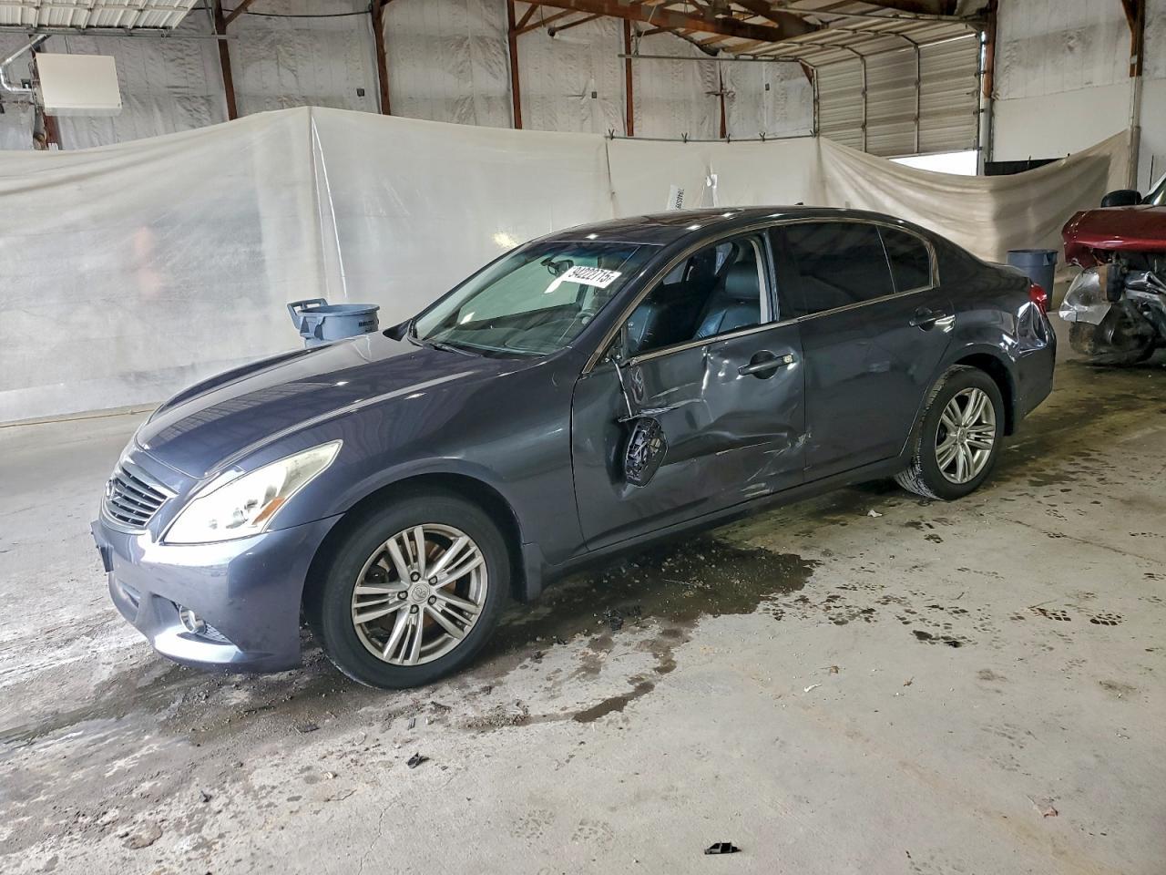 2011 INFINITI G25