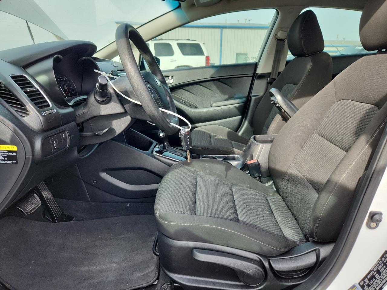 2017 KIA FORTE