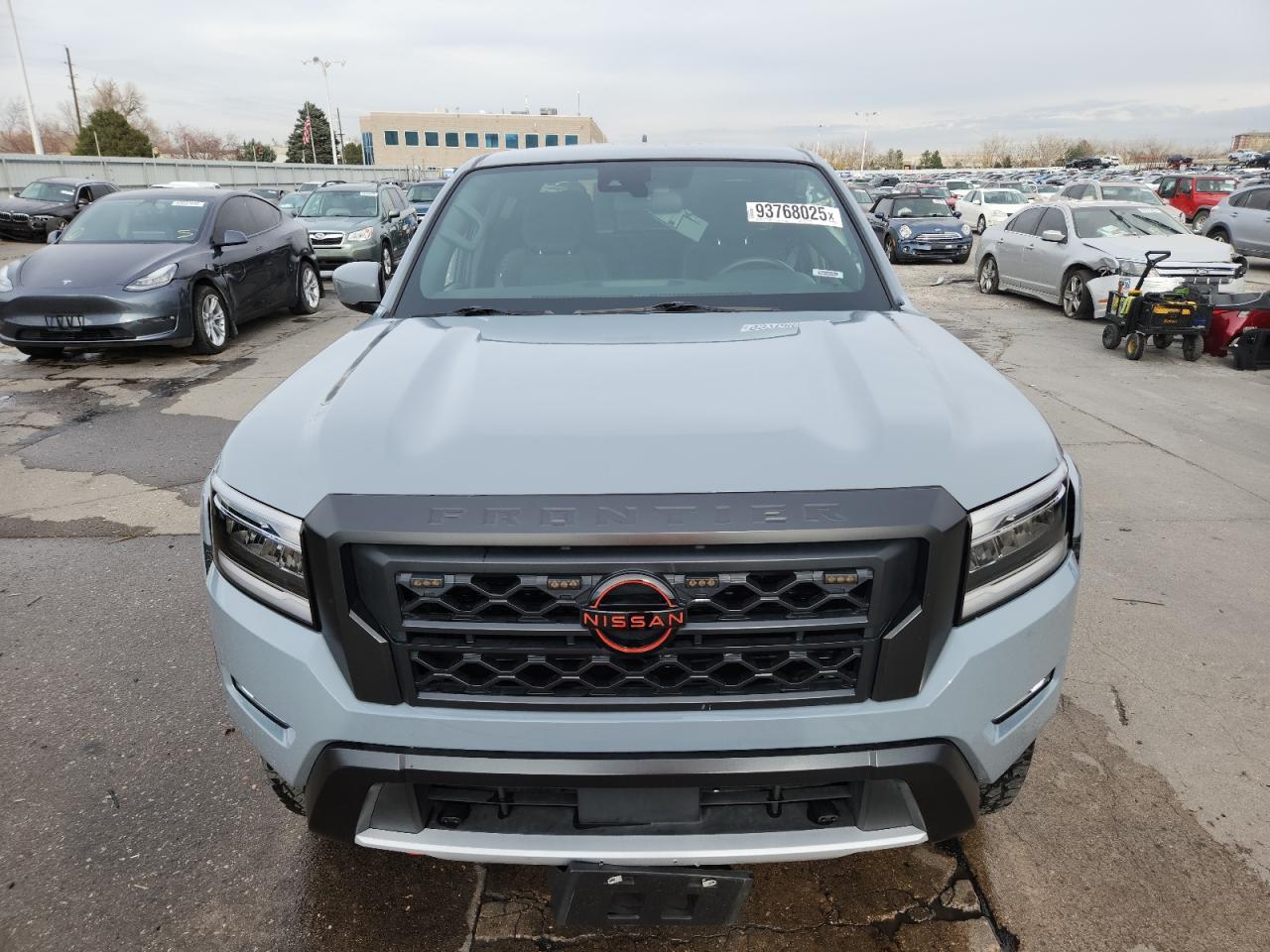 2024 NISSAN Frontier