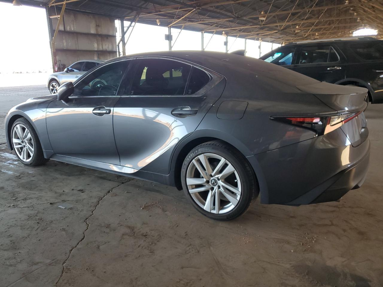 2022 LEXUS IS 300