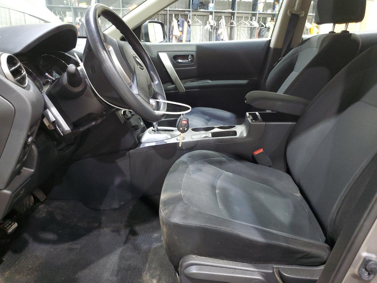 2014 NISSAN ROGUE