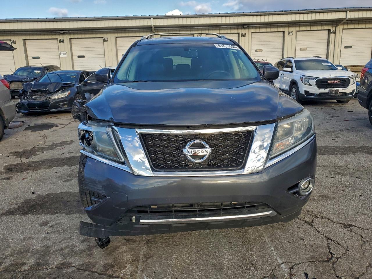 2013 NISSAN PATHFINDER